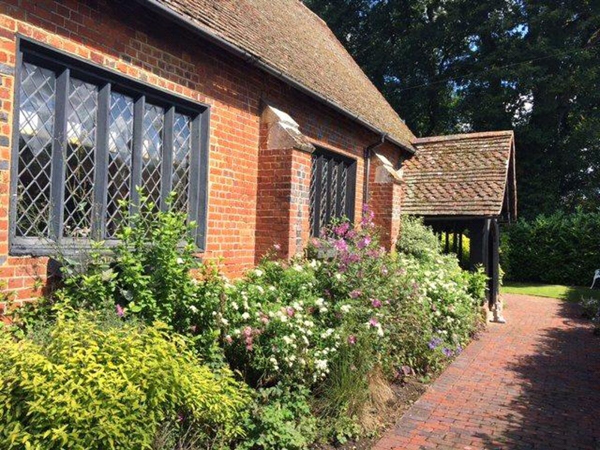 house for sale in Hartley Wespall, Hook Hampshire RG27 BSK150200