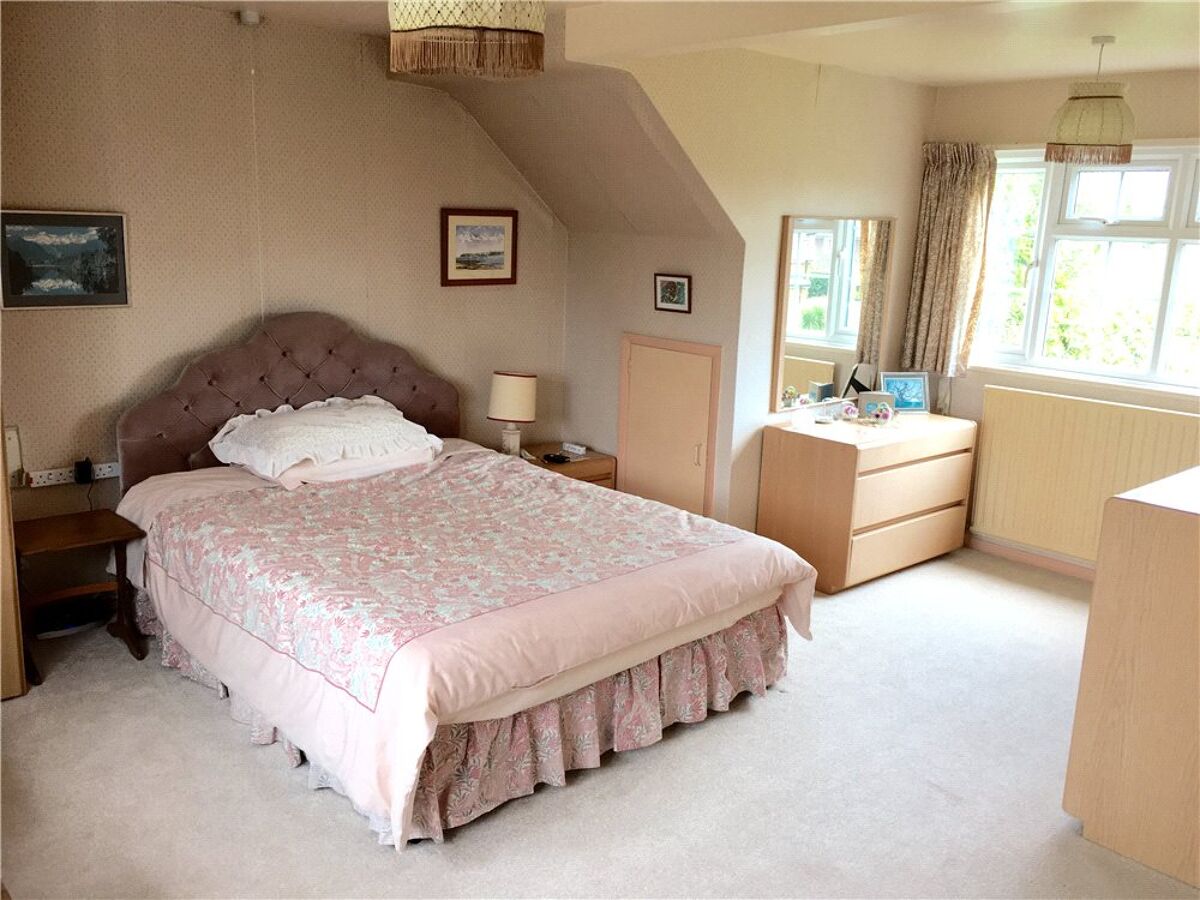 house for sale in Mary Lane, North Waltham, Basingstoke, Hampshire