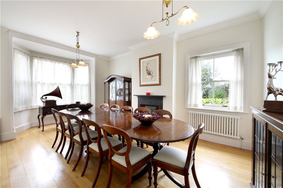 house for sale in Sherfield Green, SherfieldonLoddon, Hook, Hampshire