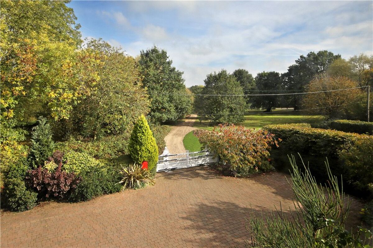 house for sale in Sherfield Green, SherfieldonLoddon, Hook, Hampshire