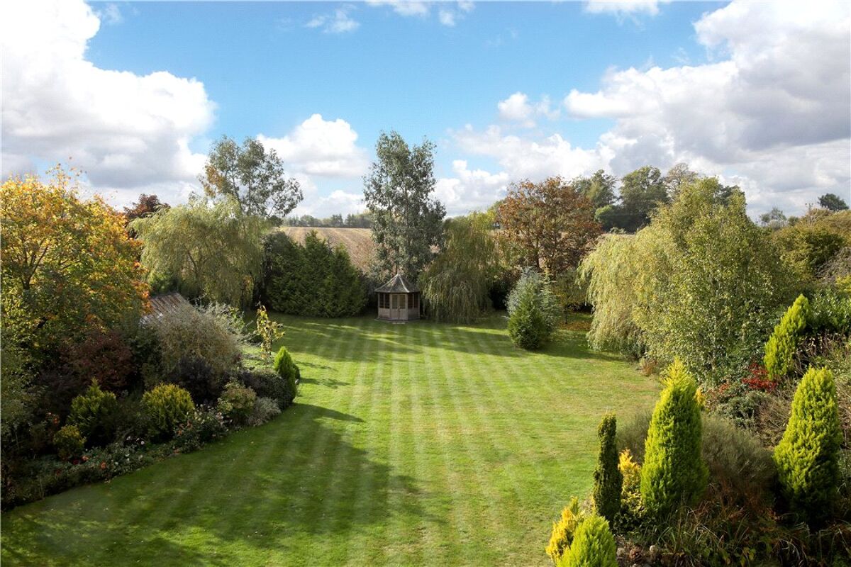 house for sale in Sherfield Green, SherfieldonLoddon, Hook, Hampshire