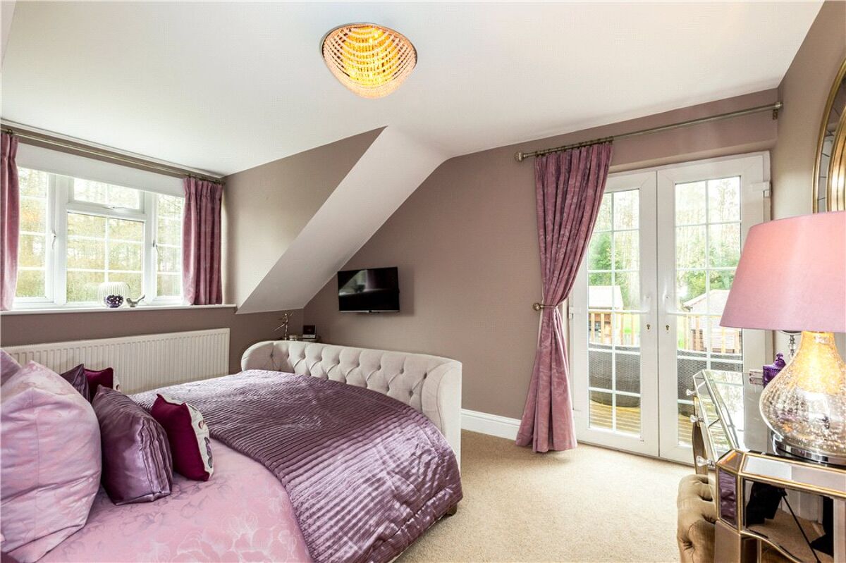 house for sale in Wolverton Common, Tadley, Hampshire, RG26 BSK170076