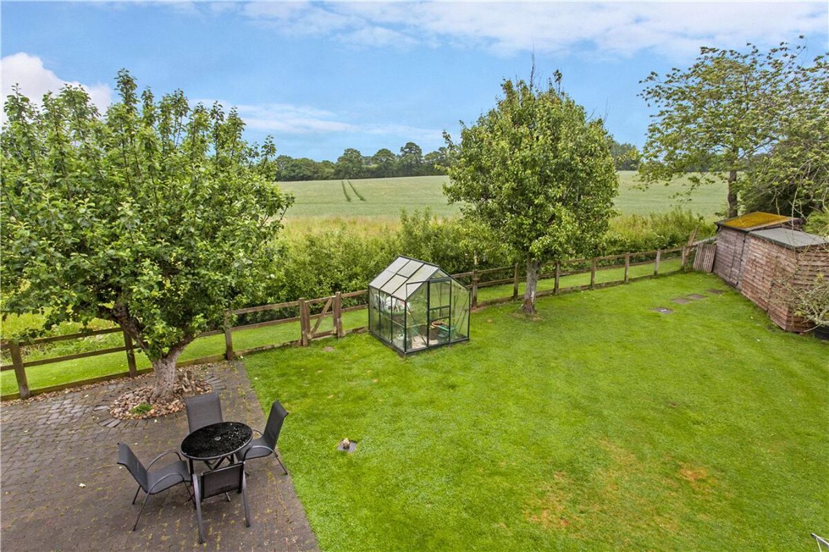 house for sale in Stoney Heath, Ramsdell, Tadley, Hampshire, RG26