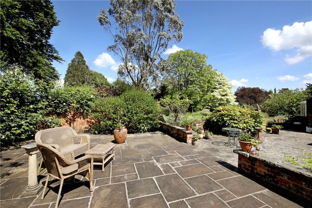 house for sale in Hannington, Tadley, Hampshire, RG26 BSK170212