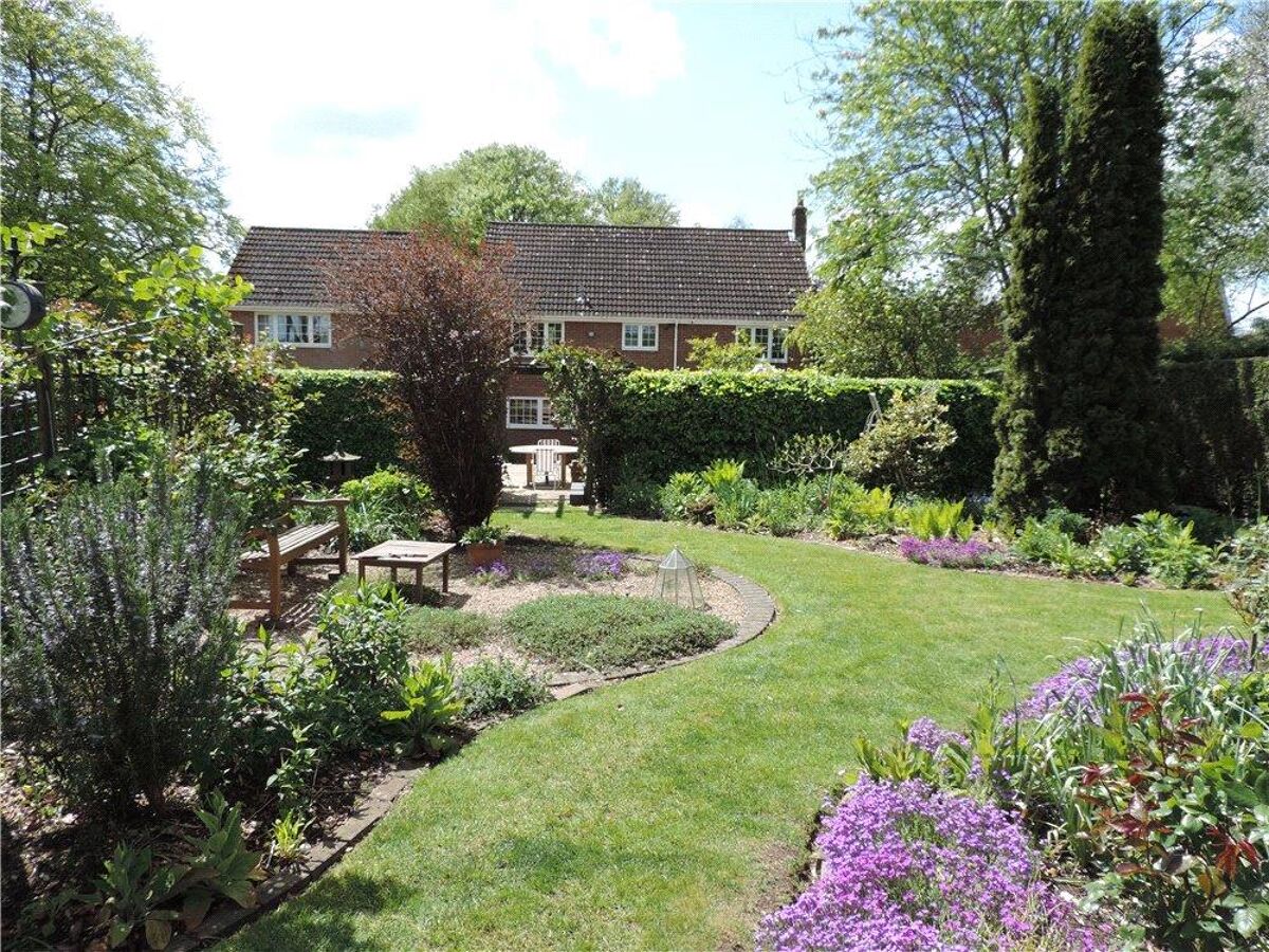 house for sale in Lynch Hill Park, Whitchurch Hampshire RG28