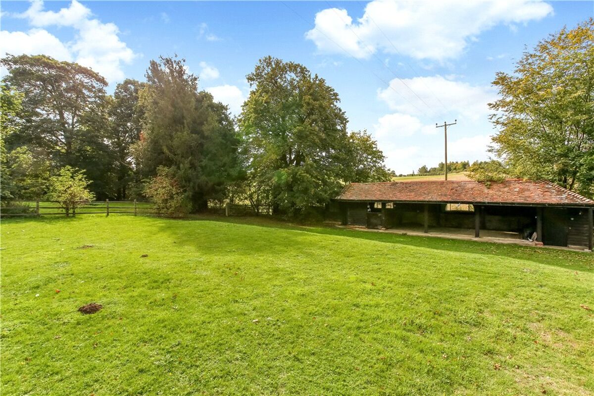 house for sale in Kempshott Park, Dummer, Basingstoke, Hampshire, RG25 BSK180129 Knight Frank