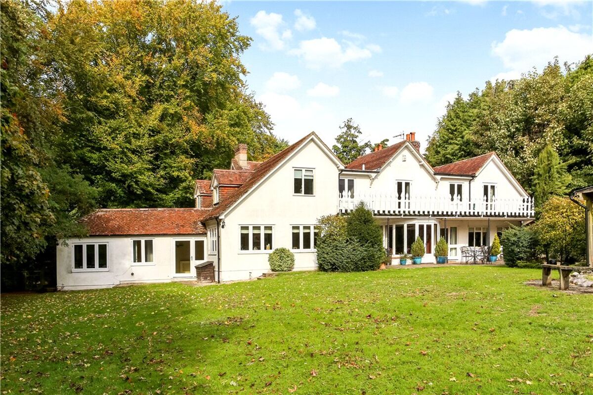 house for sale in Kempshott Park, Dummer, Basingstoke, Hampshire, RG25 BSK180129 Knight Frank