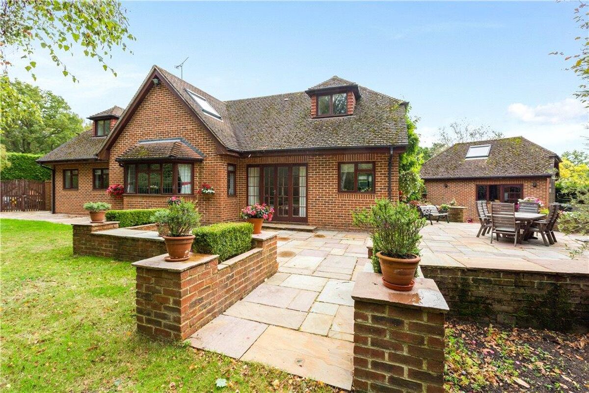 house for sale in Hazeley Bottom, Hartley Wintney, Hook, Hampshire