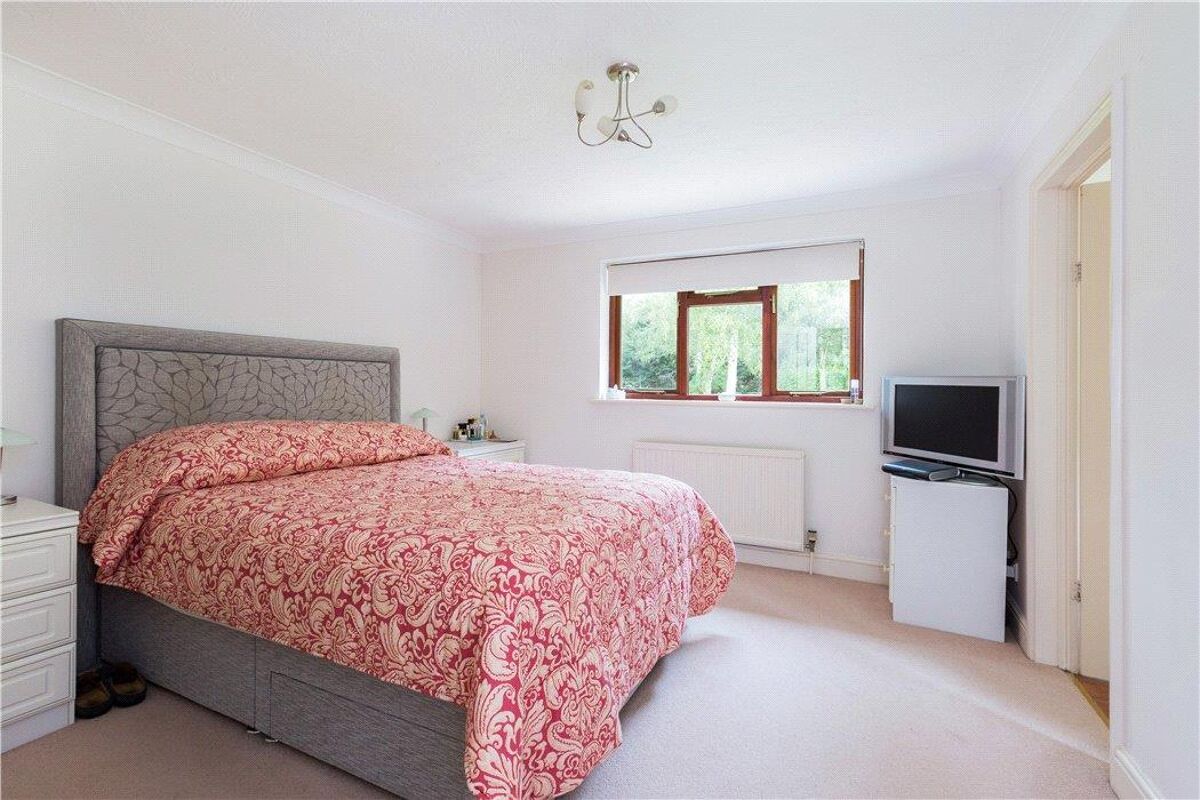 house for sale in Hazeley Bottom, Hartley Wintney, Hook, Hampshire