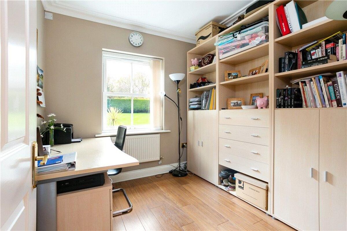 house for sale in Hollycroft, Ashford Hill, Thatcham Hampshire RG19