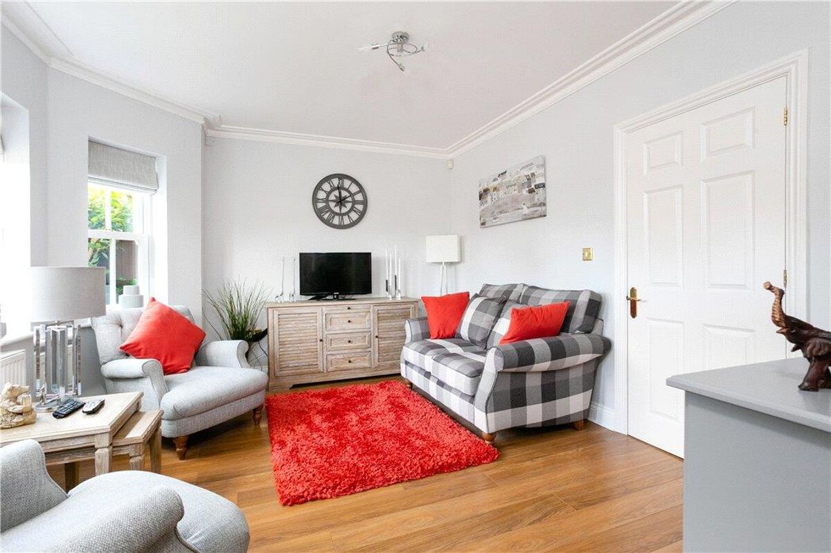 house for sale in Hollycroft, Ashford Hill, Thatcham Hampshire RG19