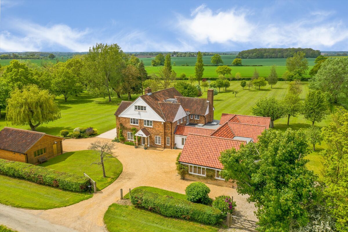 house for sale in Bardfield End Green, Thaxted, Dunmow, Essex, CM6