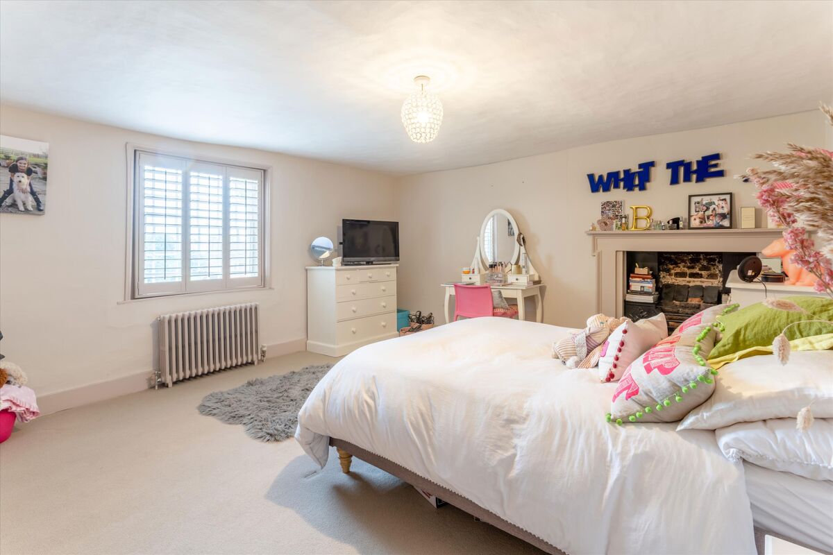 house for sale in The Causeway, Dunmow, Essex, CM6. BST012161849