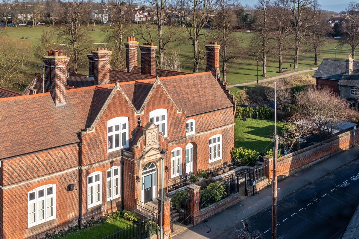 house for sale in Constable House, Saffron Walden, Essex, CB10