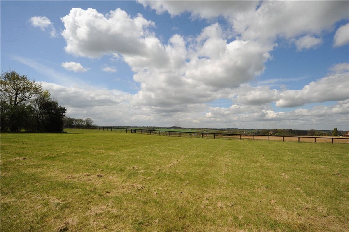 house for sale in Beazley End, Braintree, Essex, CM7 BST140020