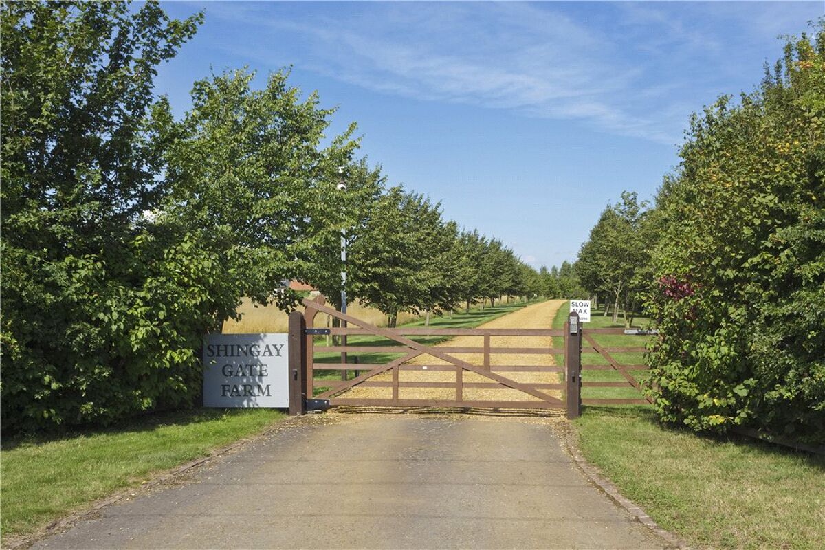 house for sale in Shingay Cum Wendy, Royston, Cambs/Hertfordshire, SG8