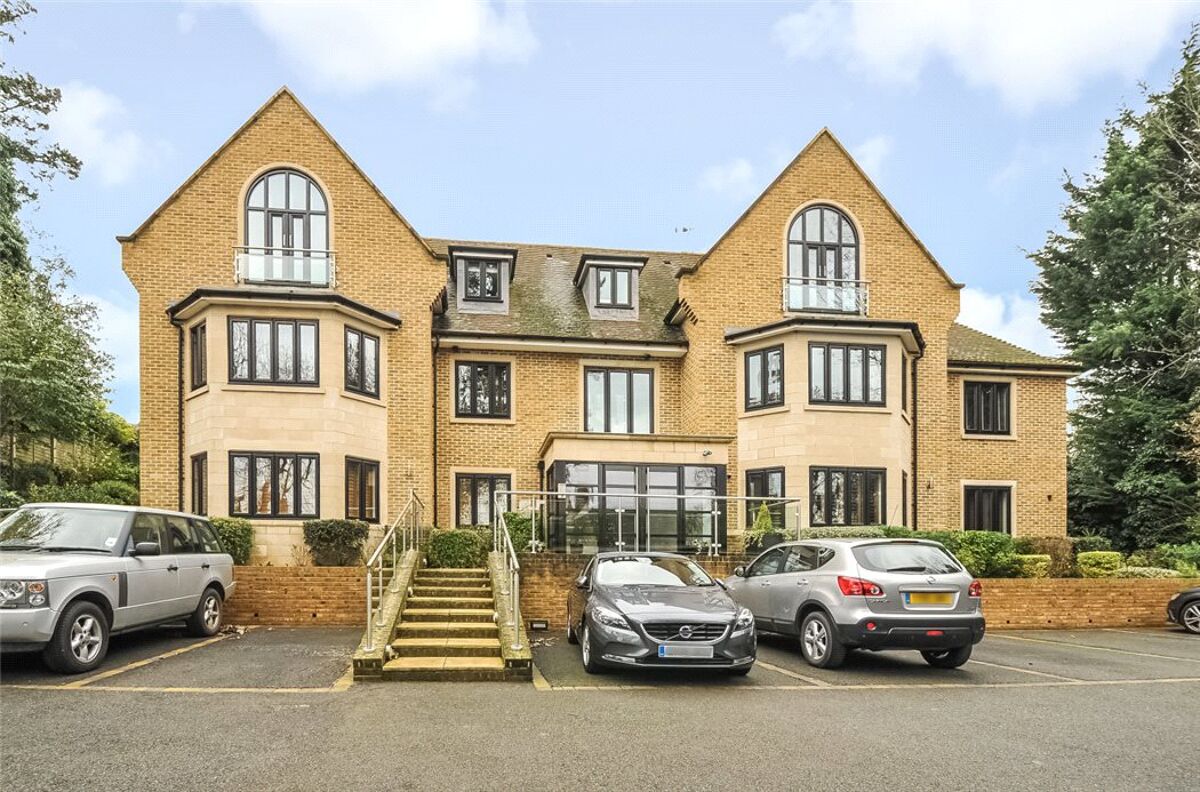 flat for sale in The Redwoods, Maple Avenue, Stortford
