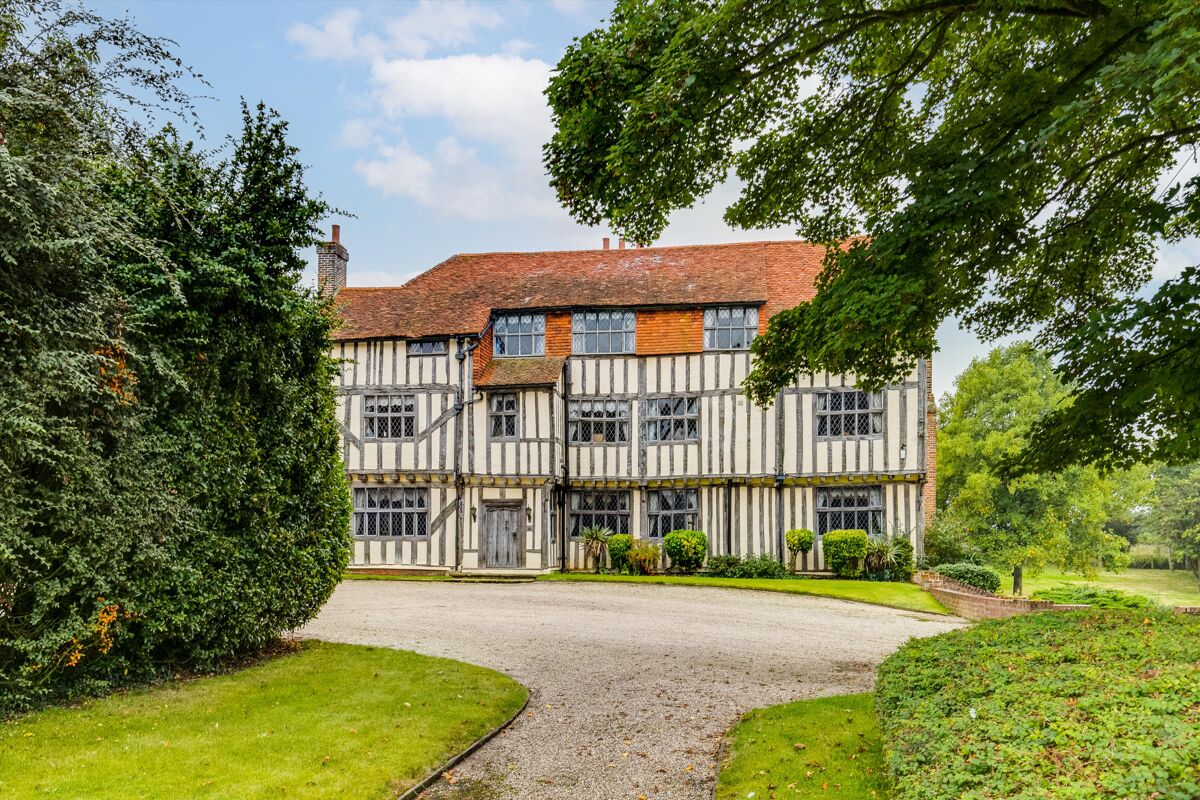 house for sale in Church End, Stebbing, Dunmow, Essex, CM6. BST190102 Knight Frank