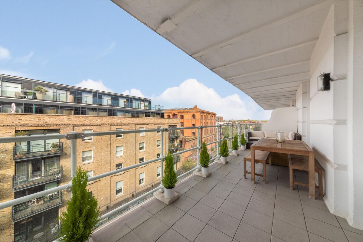 flat for sale in Jamestown Road, London, NW1 BSZ012009439 Knight Frank