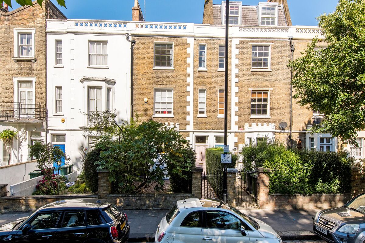 house for sale in Queens Crescent, London, NW5 BSZ012021358 Knight