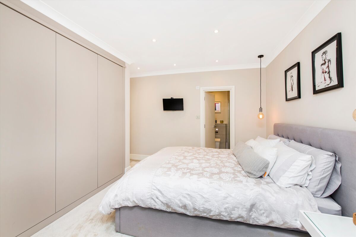 flat for sale in Lawn Road, London, NW3 BSZ012044823 Knight Frank