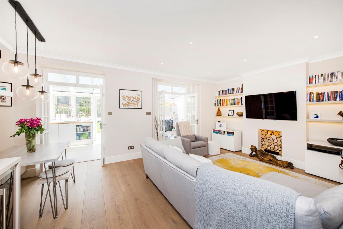 flat for sale in Lawn Road, London, NW3 BSZ012044823 Knight Frank