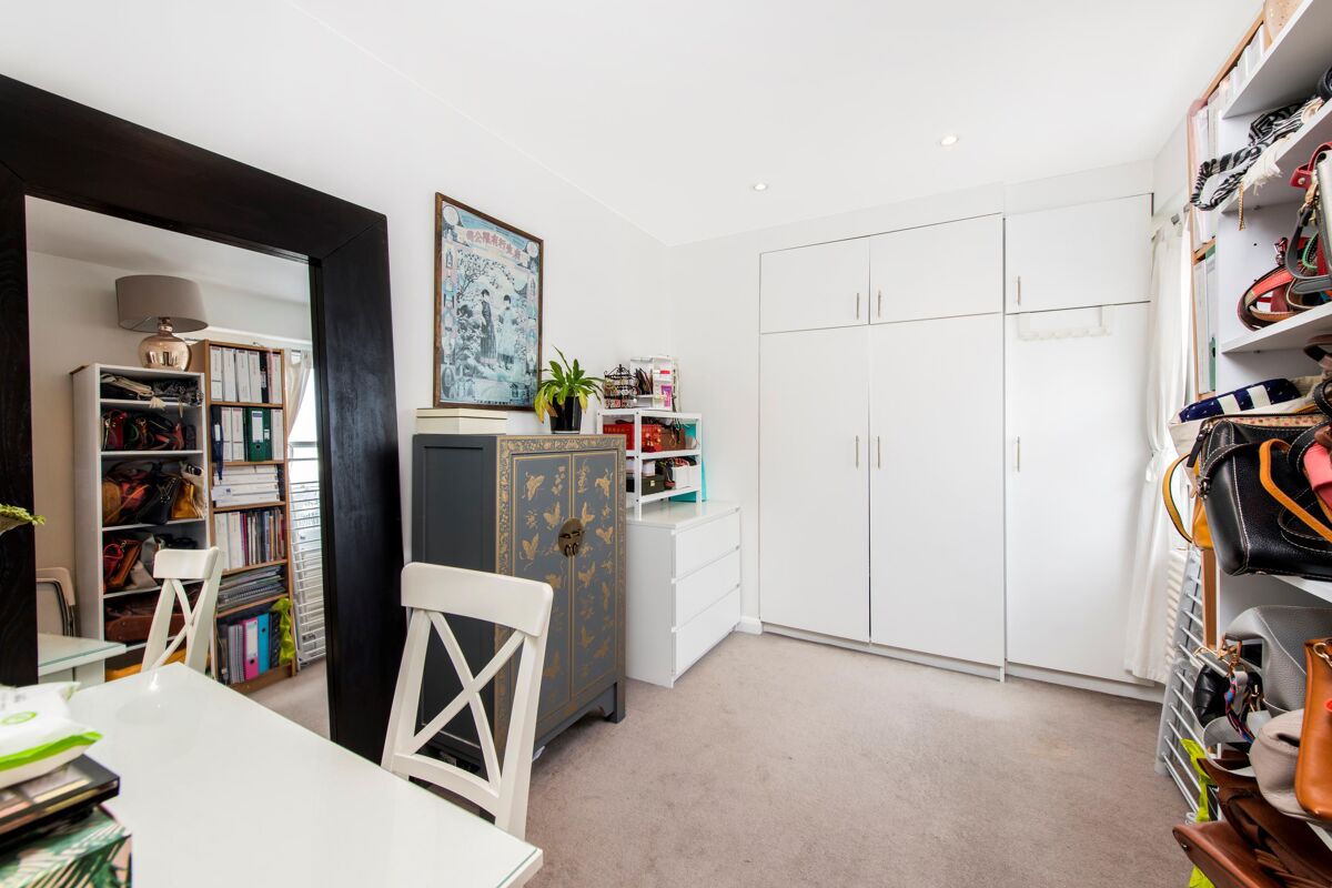flat for sale in Belsize Lane, London, NW3 BSZ012047167 Knight Frank