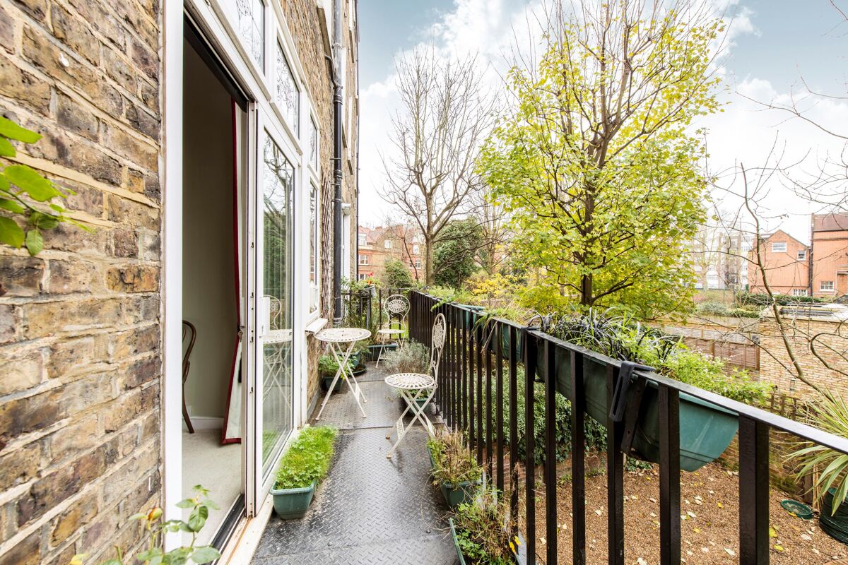 flat for sale in Lancaster Grove, London, NW3 BSZ012049483 Knight Frank