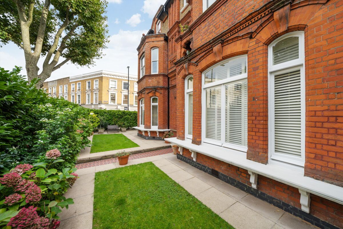 flat for sale in Eton Avenue, London, NW3 BSZ012087179 Knight Frank