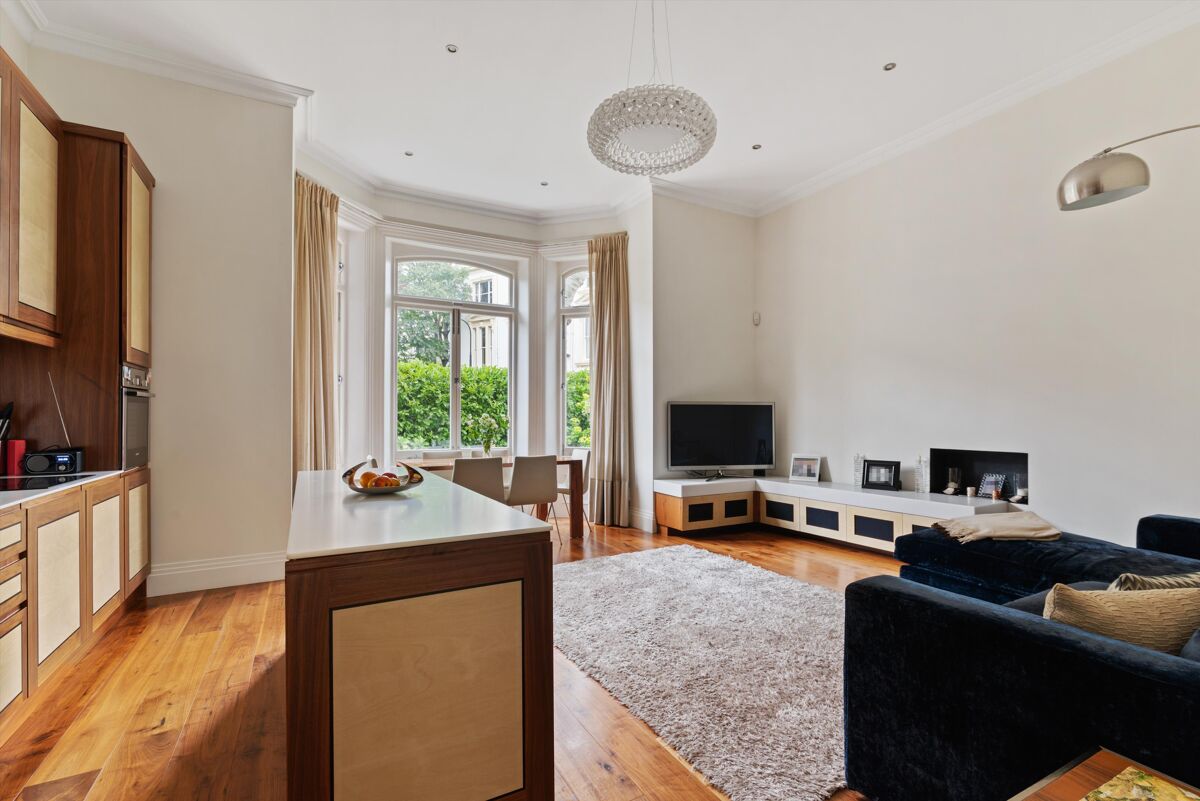 flat for sale in Eton Avenue, London, NW3 BSZ012087179 Knight Frank