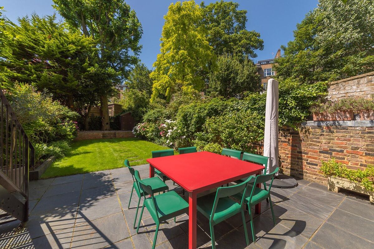flat for sale in Primrose Gardens, London, NW3 BSZ012142944 Knight