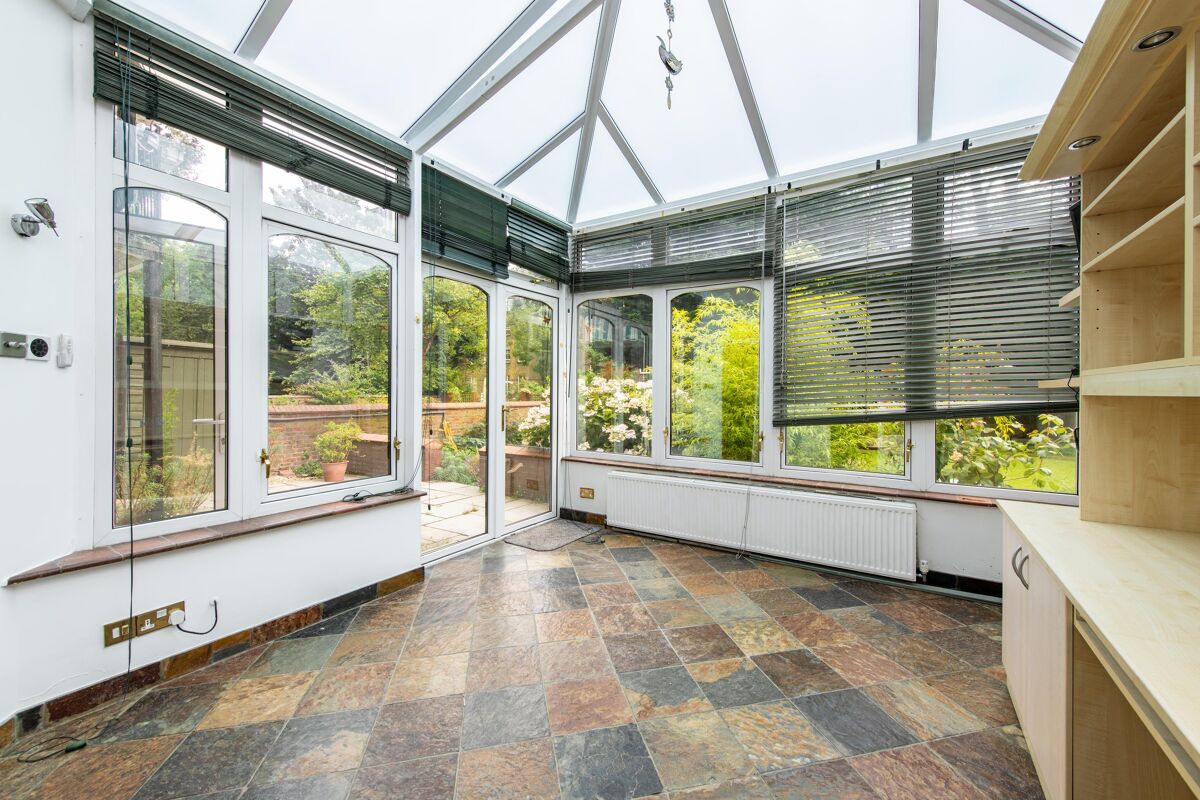 flat for sale in Eton Avenue, London, NW3 BSZ012154906 Knight Frank