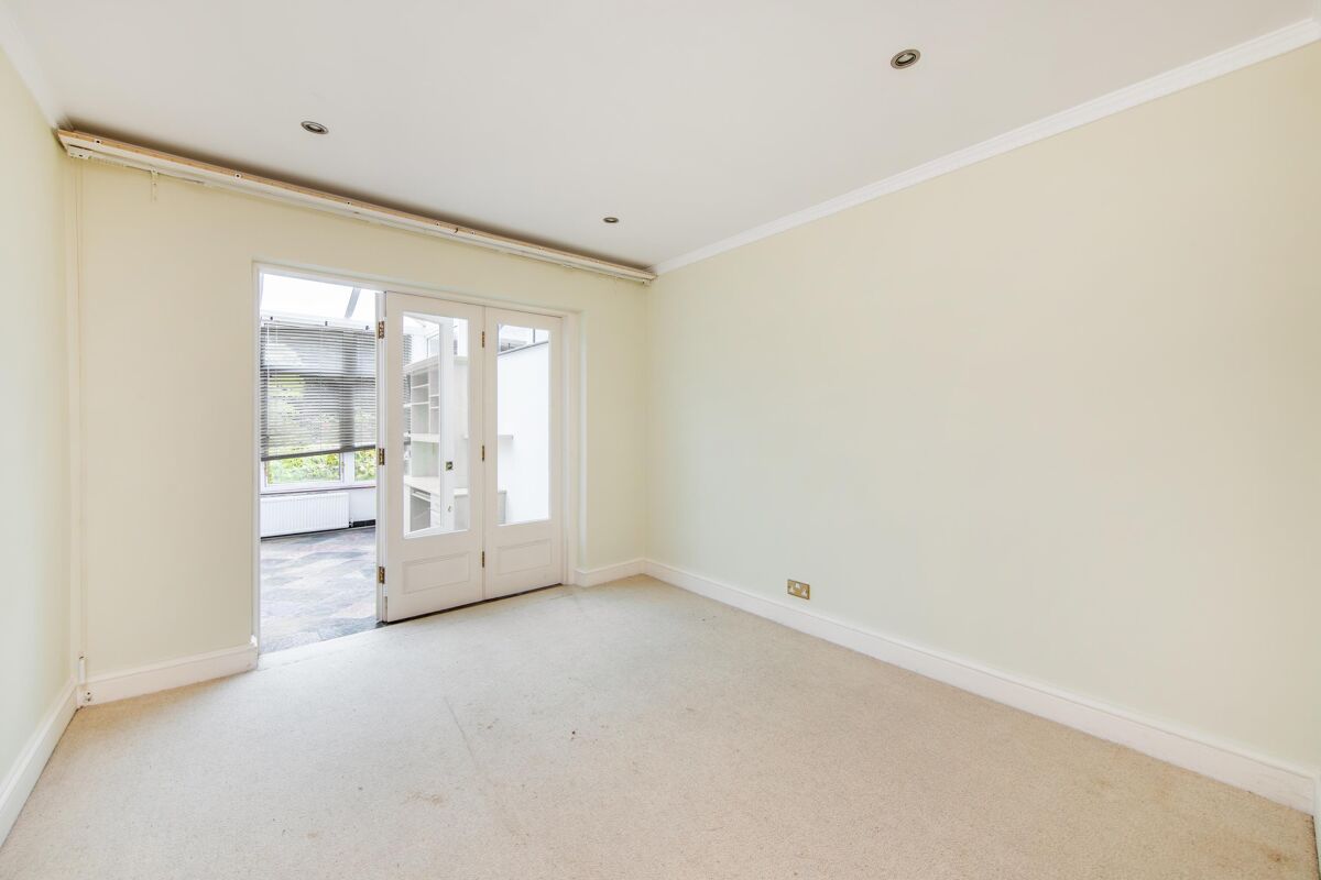 flat for sale in Eton Avenue, London, NW3 BSZ012154906 Knight Frank