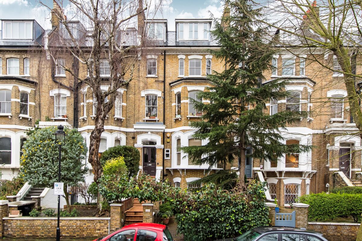 flat for sale in Steeles Road, Belsize Park, London, NW3 BSZ012174050