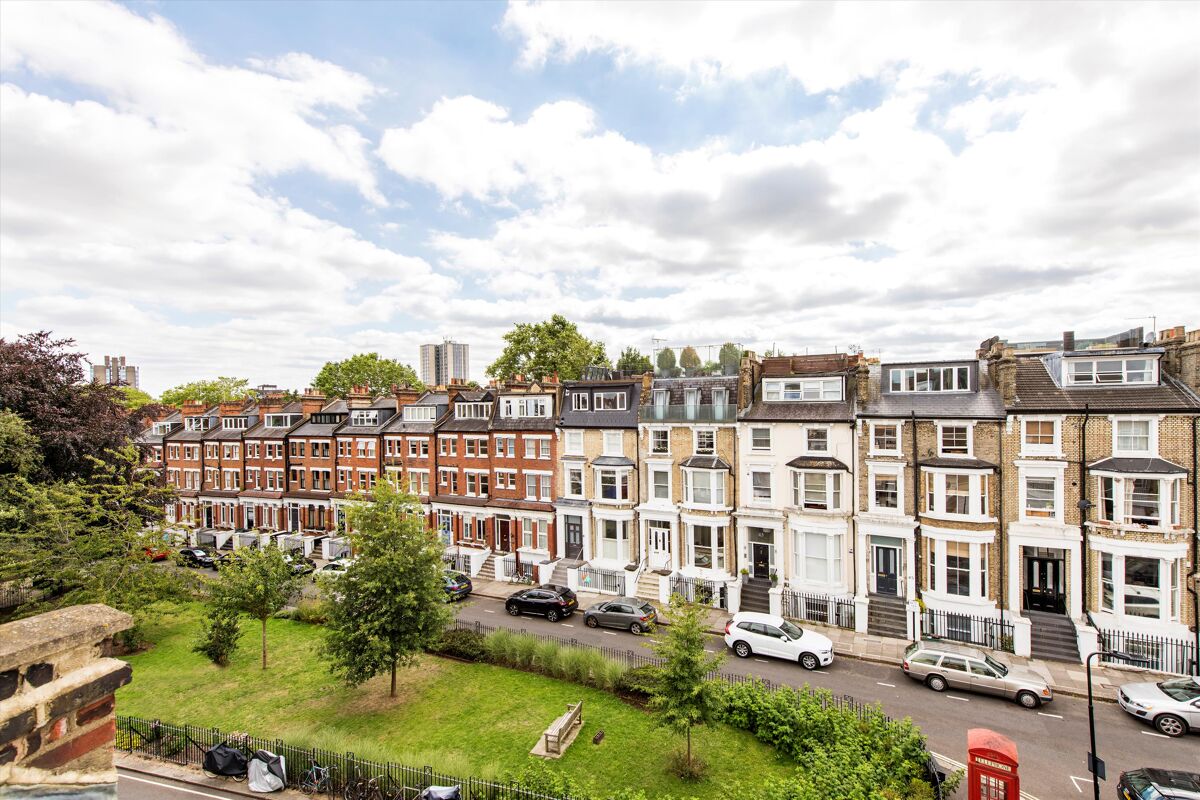 flat for sale in Primrose Gardens, Belsize Park, London, NW3