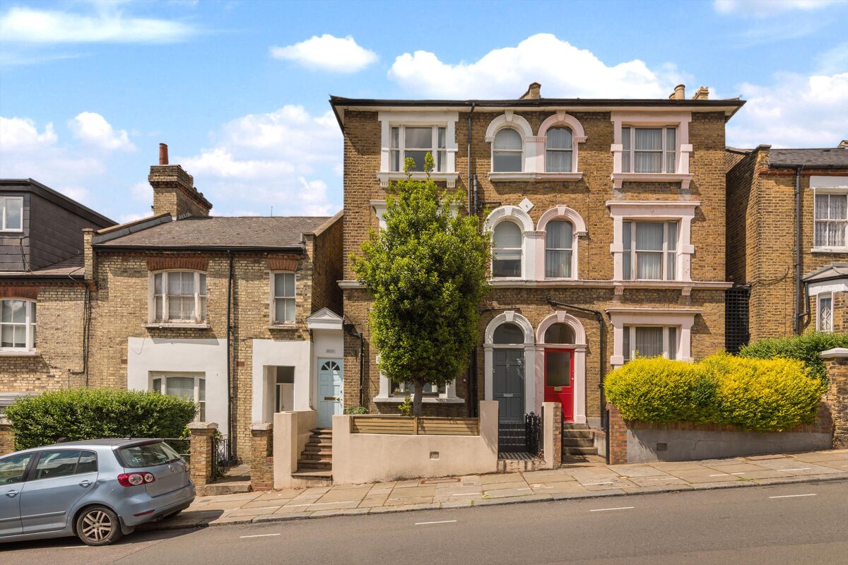 flat for sale in Chetwynd Road, London, NW5. BSZ012228910 Knight Frank