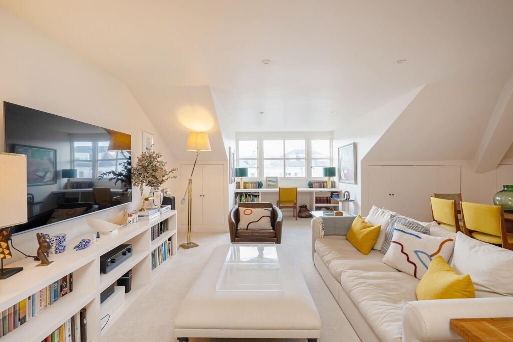 Image of Ormonde Court, Belsize Grove, London, NW3