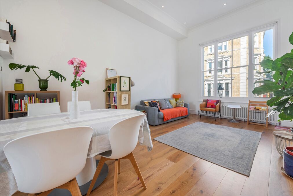 Image of Belsize Lane, London, NW3