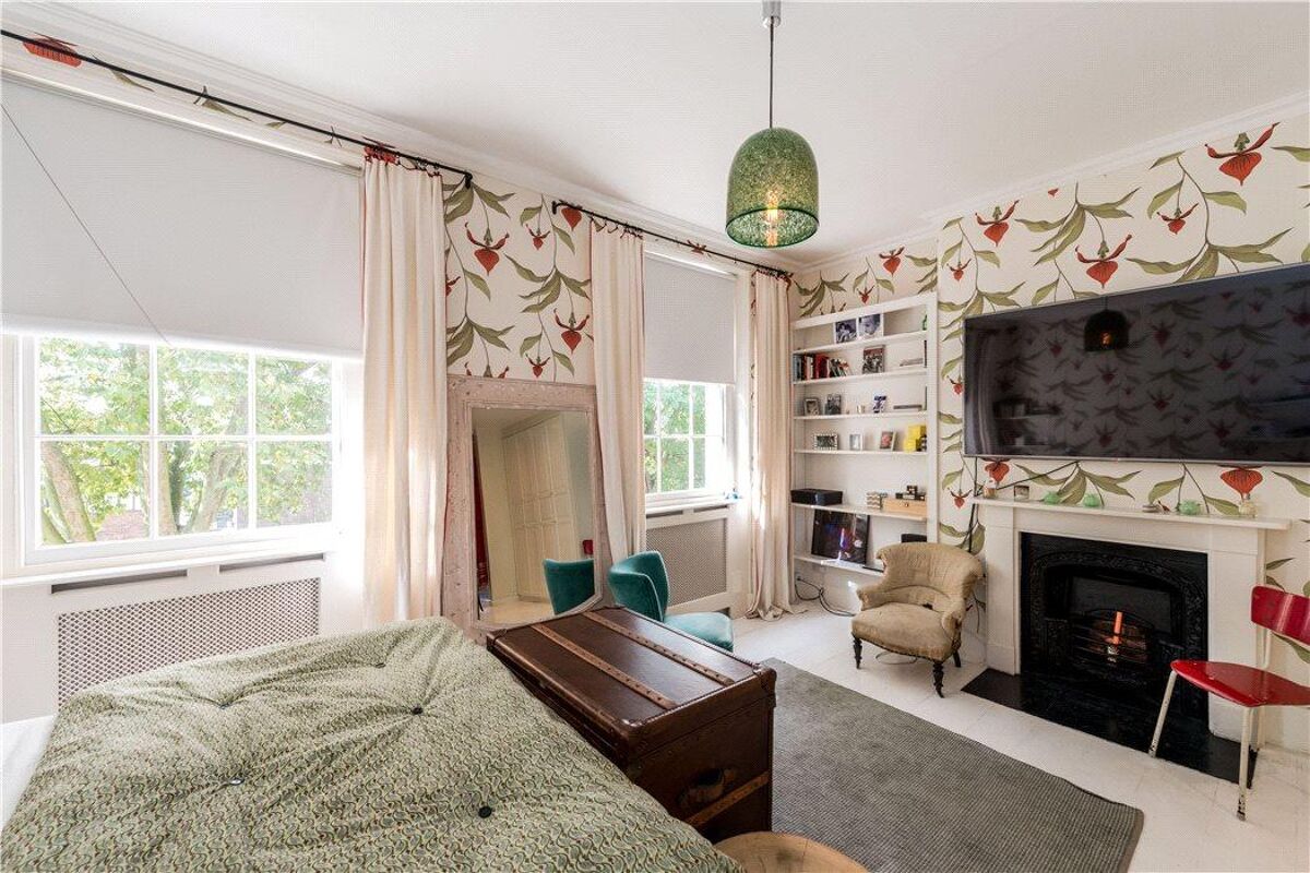 house for sale in Regents Park Terrace, London, NW1 BSZ160171 Knight Frank