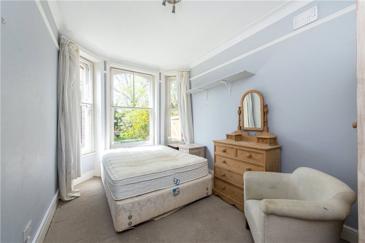 flat for sale in Parliament Hill Mansions, Lissenden Gardens, Kentish