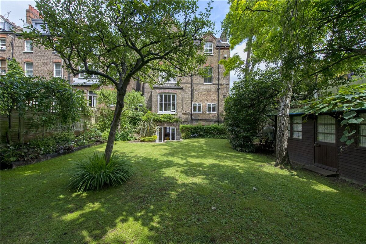 flat for sale in Primrose Gardens, Belsize Park, London, NW3