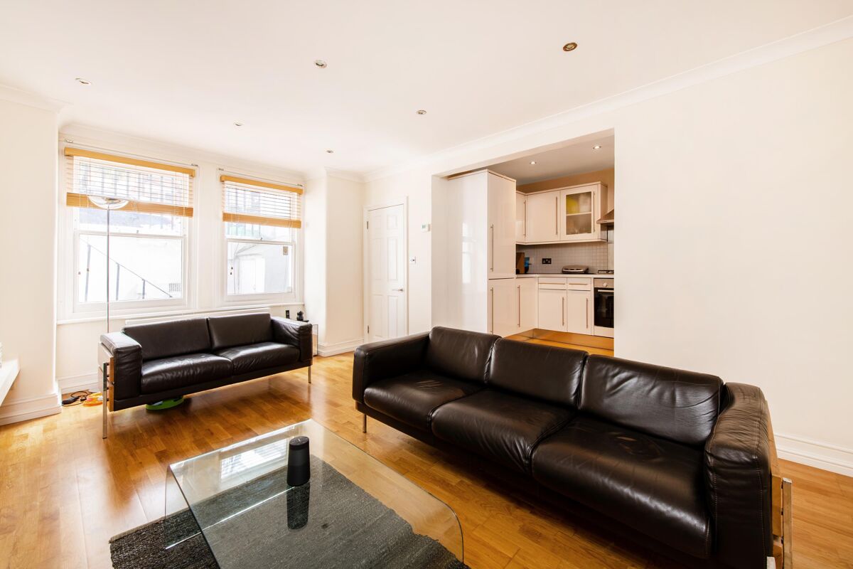 flat for sale in Primrose Gardens, Belsize Park, London, NW3