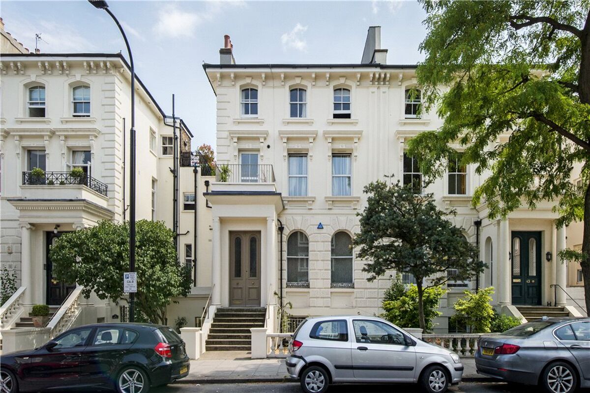 flat for sale in Buckland Crescent, Belsize Park, London, NW3