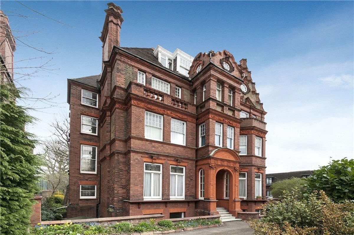 flat for sale in Lyndhurst Gardens, Hampstead, London, NW3 BSZ170103