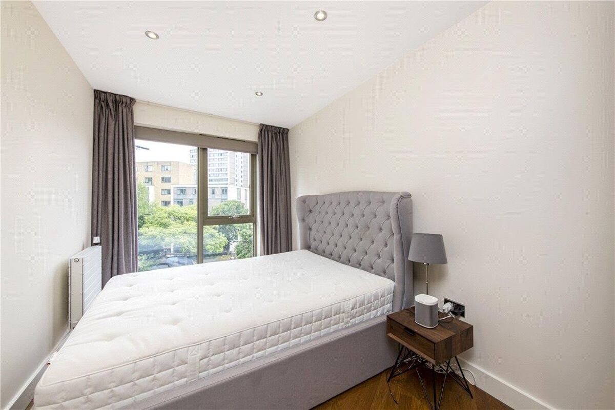 flat for sale in Huxley House, Lawn Road, London, NW3 BSZ180151