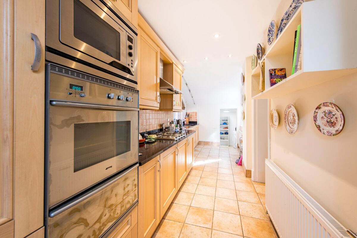 flat for sale in Strathray Gardens, London, NW3 BSZ190041 Knight Frank