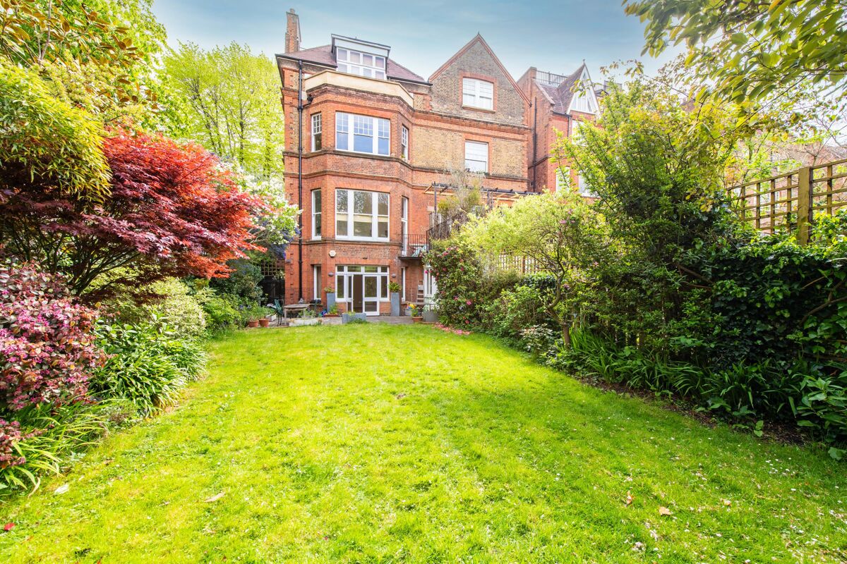 flat for sale in Strathray Gardens, London, NW3 BSZ190041 Knight Frank