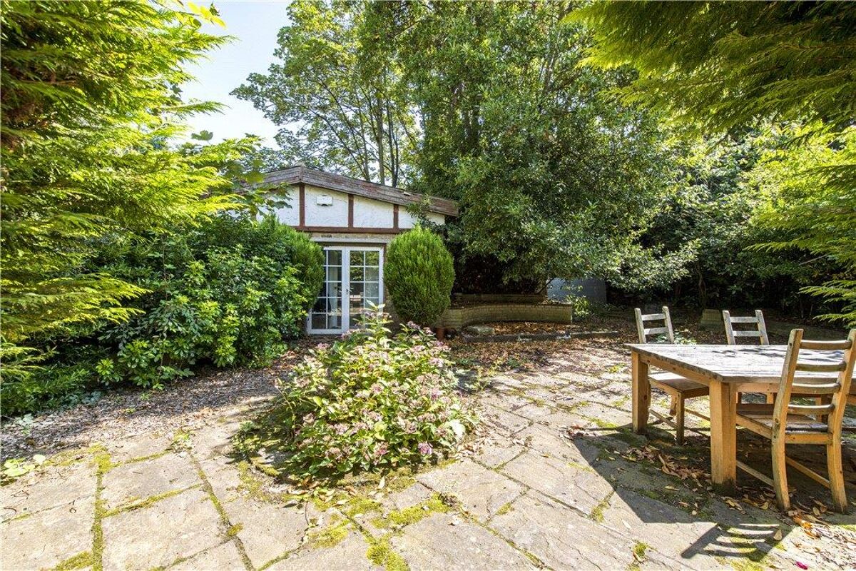 house for sale in Upper Park Road, London, NW3 BSZ190118 Knight Frank