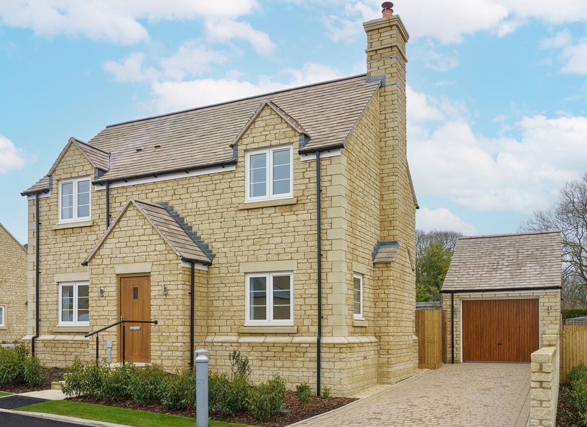 house for sale in Park Street, Hawkesbury Upton, GL9 BTD012197310