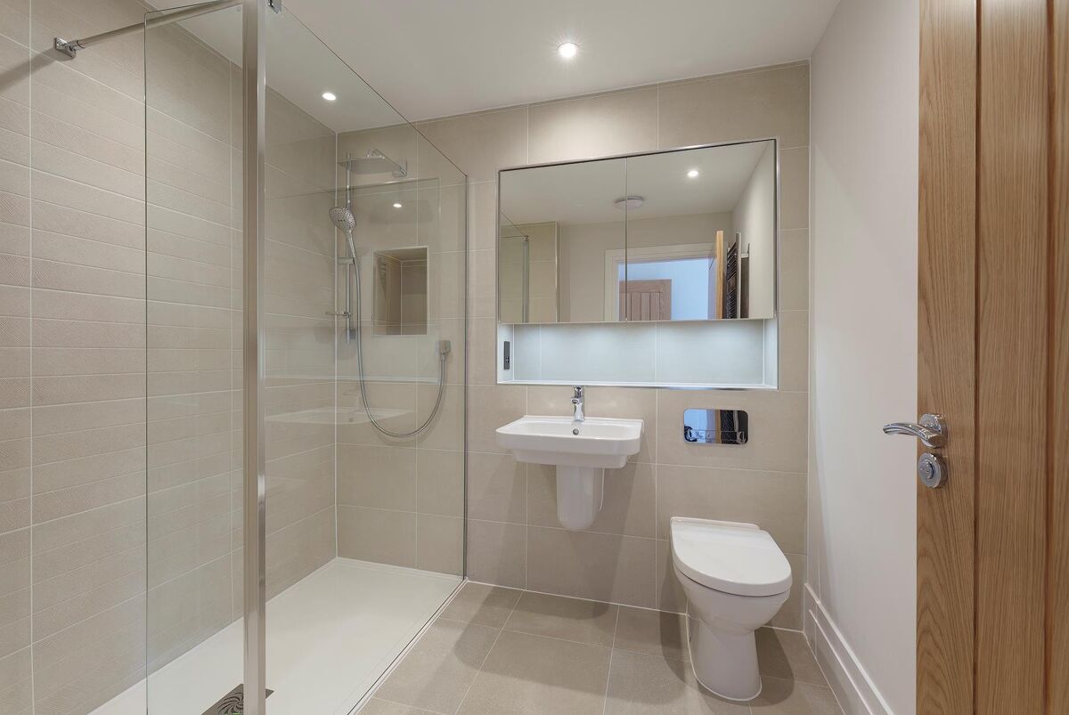 house for sale in Park Street, Hawkesbury Upton, GL9. BTD012270916